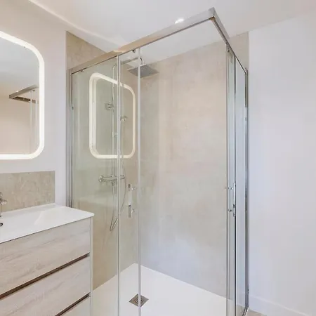 Sleeps 14 Pool Wifi *