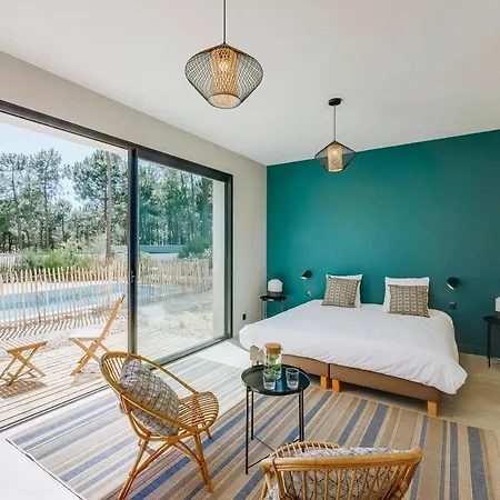Sleeps 14 Pool Wifi * Les Mathes