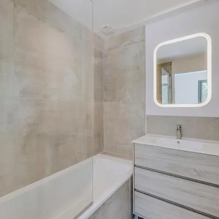 Sleeps 14 Pool Wifi Villa Les Mathes